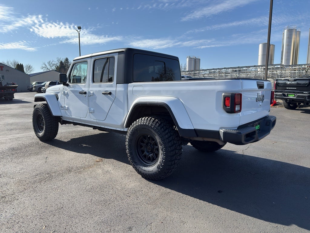 2023 Jeep Gladiator Overland