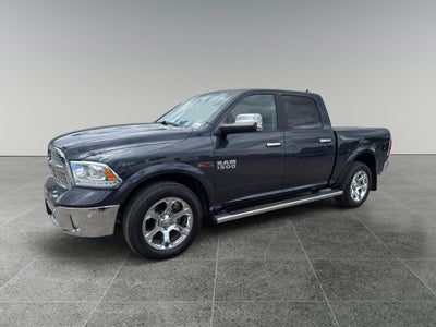 2018 RAM 1500 Laramie Crew Cab 4x4 5'7" Box