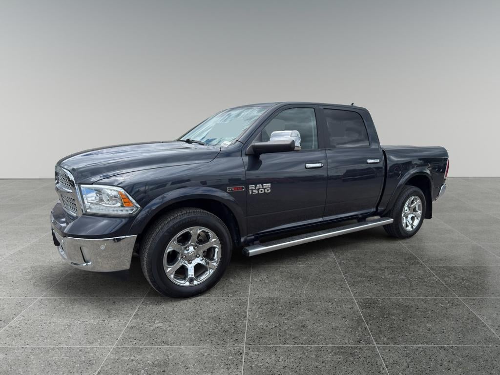 2018 RAM 1500 Laramie Crew Cab 4x4 5'7" Box