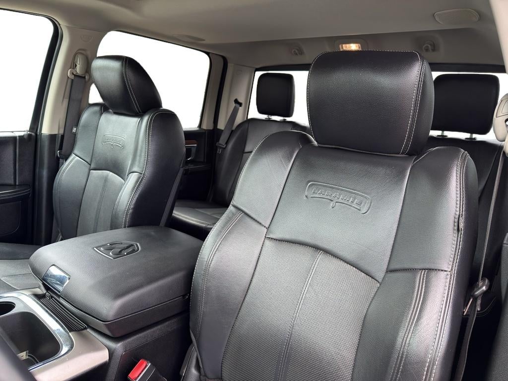 2018 RAM 1500 Laramie Crew Cab 4x4 5'7" Box