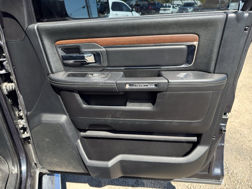 2016 RAM 1500 Laramie
