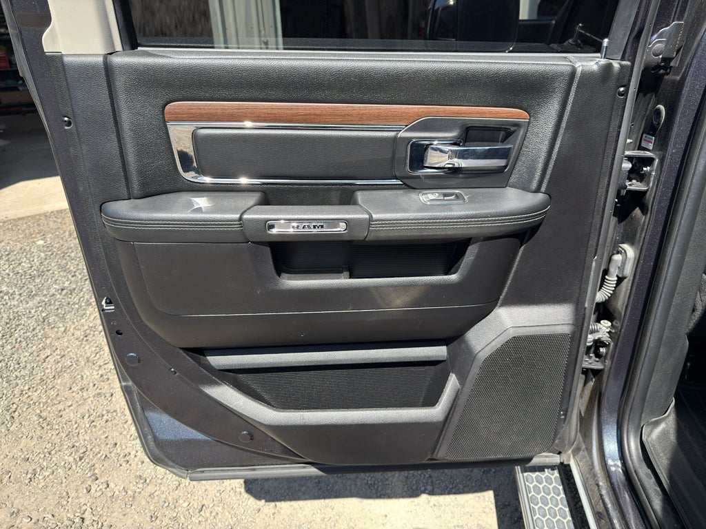 2016 RAM 1500 Laramie