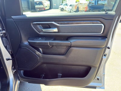 2023 RAM 1500 Big Horn Crew Cab 4x4 5'7" Box