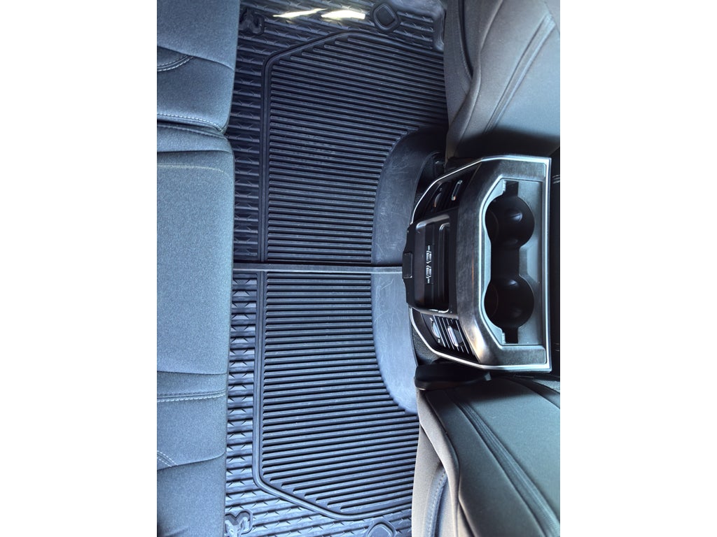 2023 RAM 1500 Big Horn Crew Cab 4x4 5'7" Box