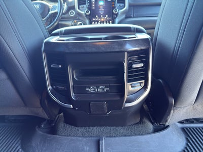 2023 RAM 1500 Big Horn Crew Cab 4x4 5'7" Box