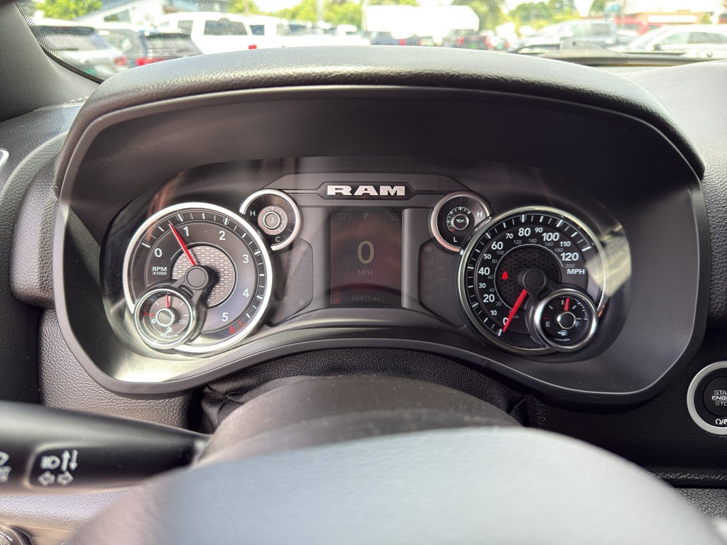 2021 RAM 1500 Big Horn Crew Cab 4x4 5'7" Box