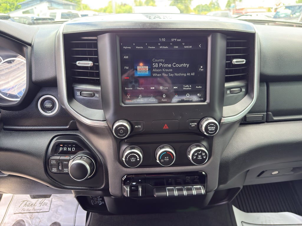 2021 RAM 1500 Big Horn Crew Cab 4x4 5'7" Box