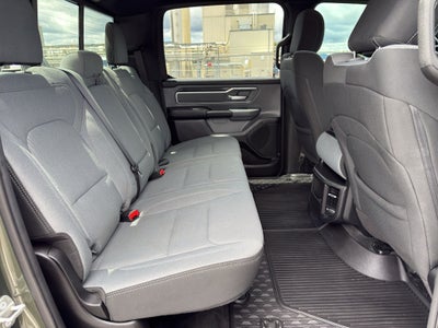 2021 RAM 1500 Big Horn Crew Cab 4x4 5'7" Box