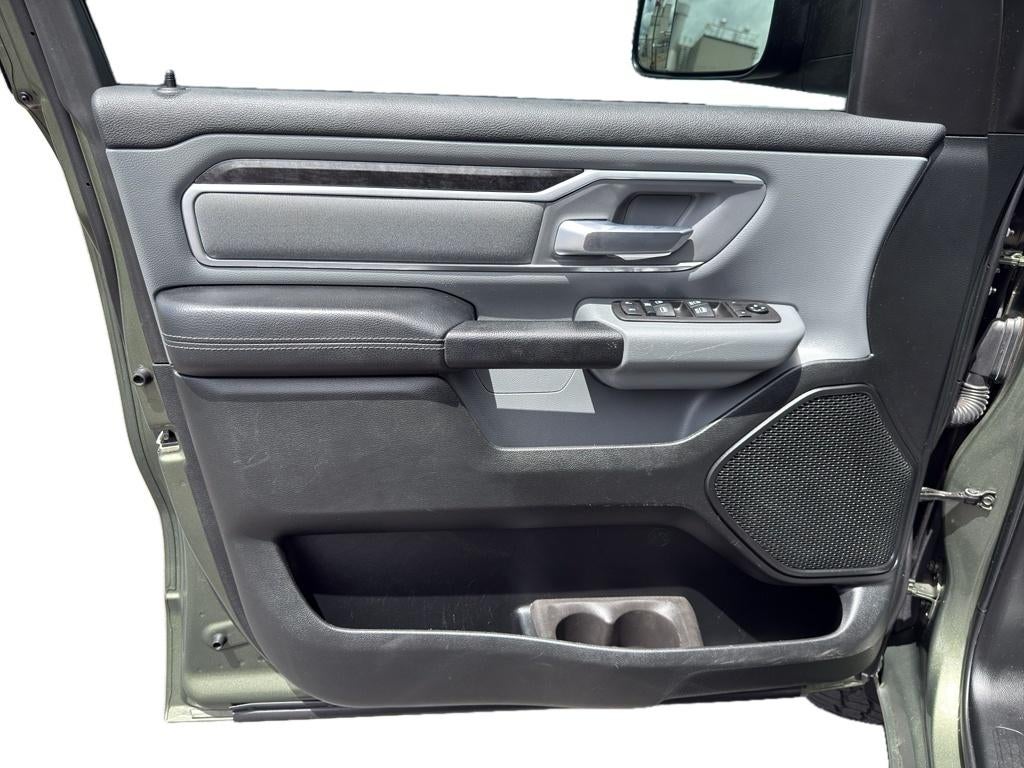 2021 RAM 1500 Big Horn Crew Cab 4x4 5'7" Box