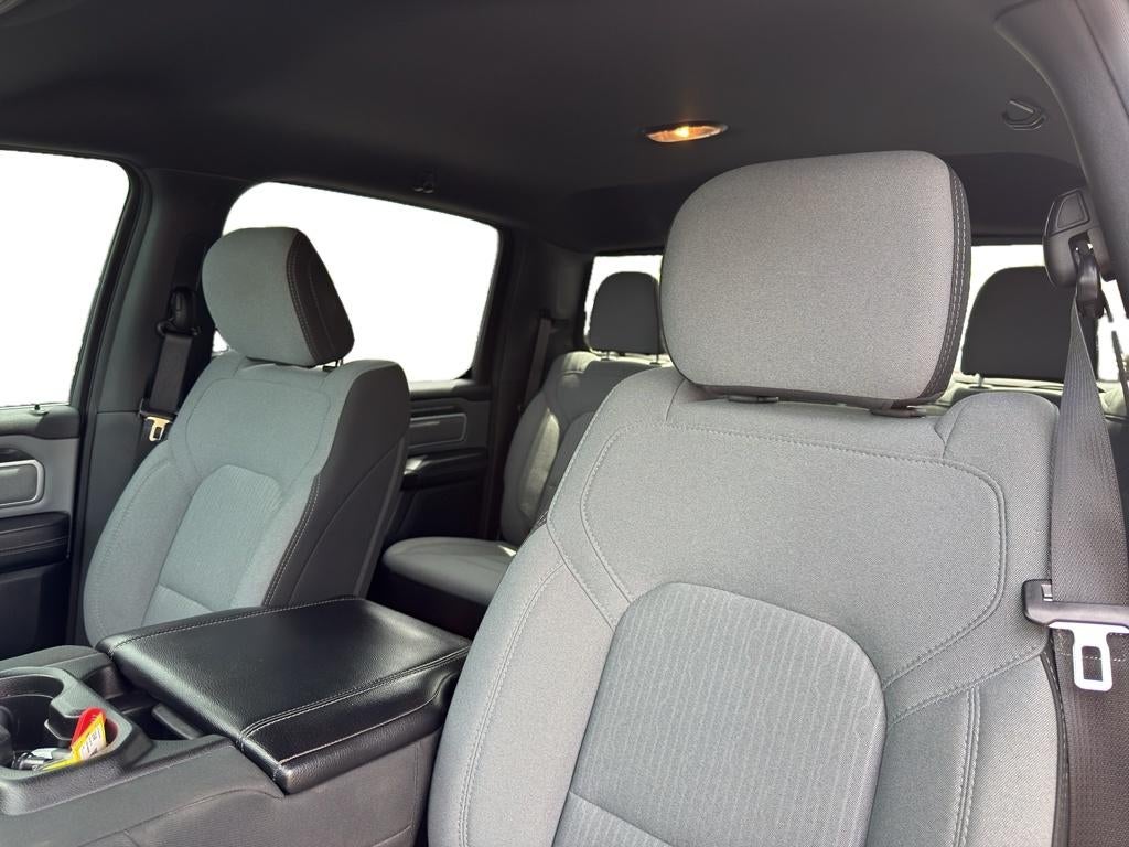 2021 RAM 1500 Big Horn Crew Cab 4x4 5'7" Box