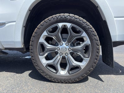 2020 RAM 1500 Limited Crew Cab 4x4 5'7" Box