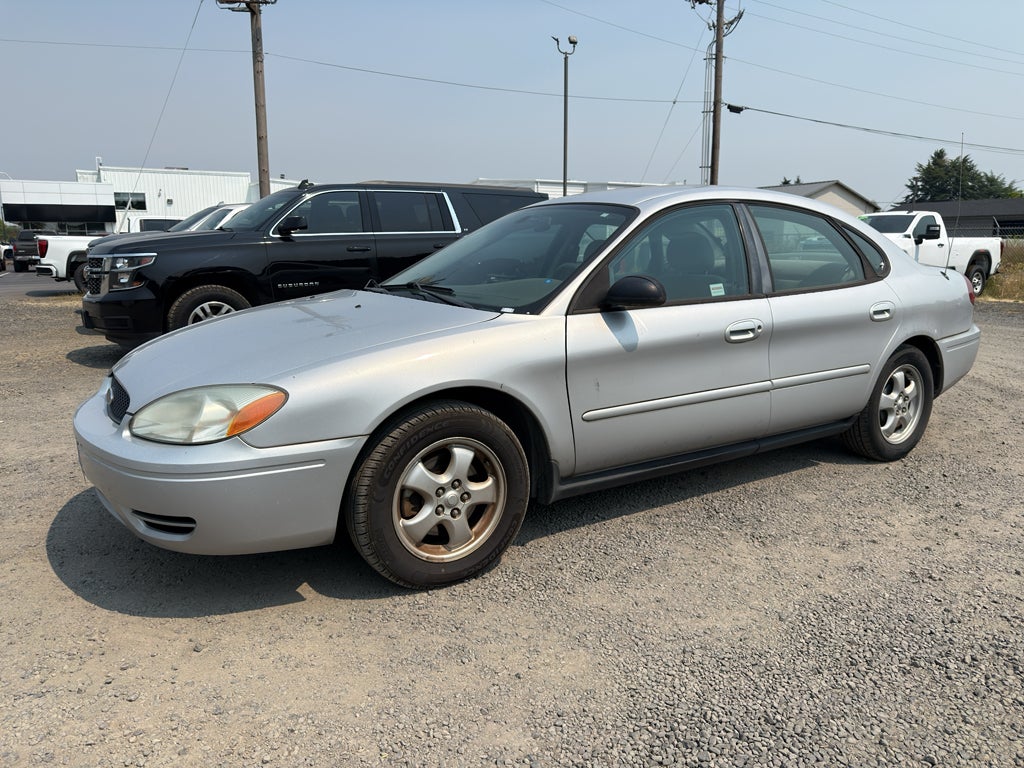 2004 Ford Taurus SES