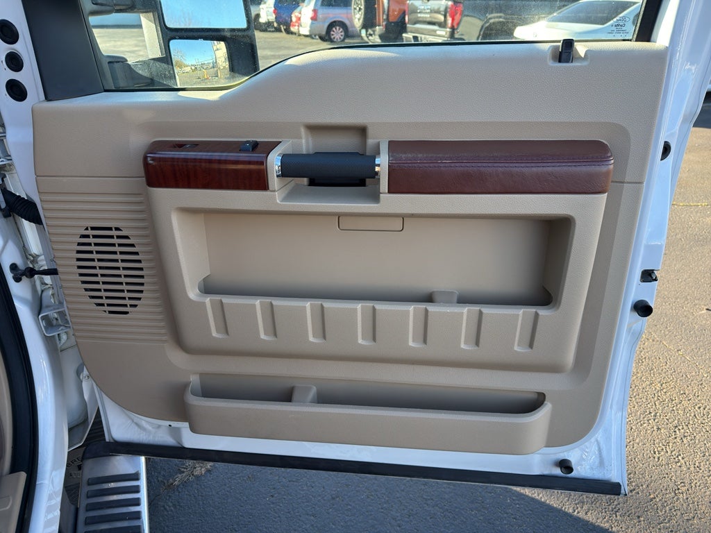 2013 Ford Super Duty F-350 DRW XL