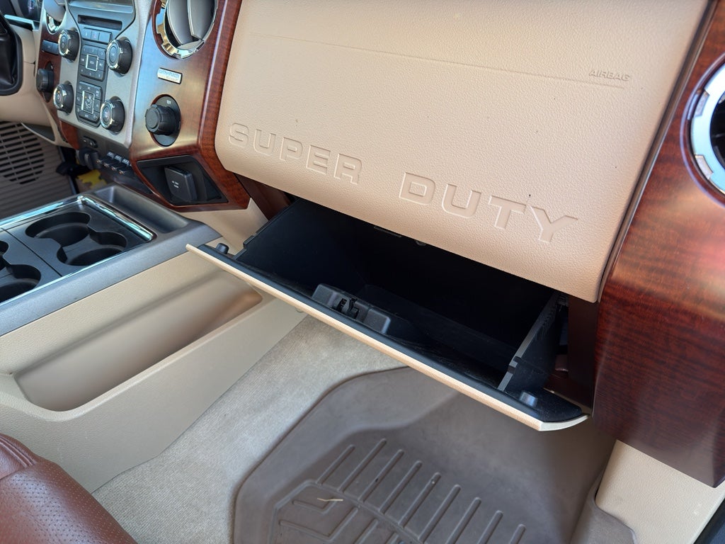 2013 Ford Super Duty F-350 DRW XL