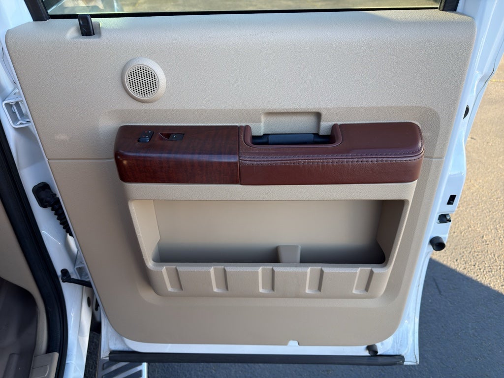 2013 Ford Super Duty F-350 DRW XL