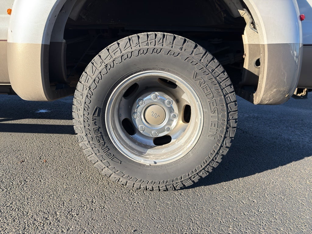 2013 Ford Super Duty F-350 DRW XL