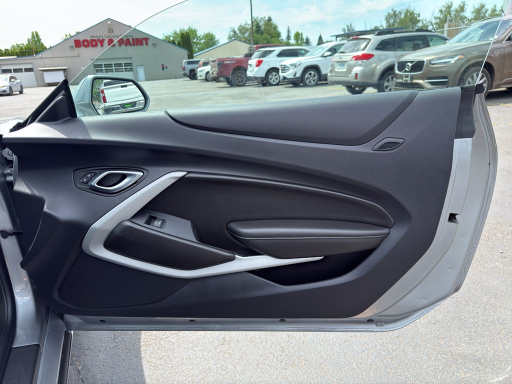 2023 Chevrolet Camaro 1LT