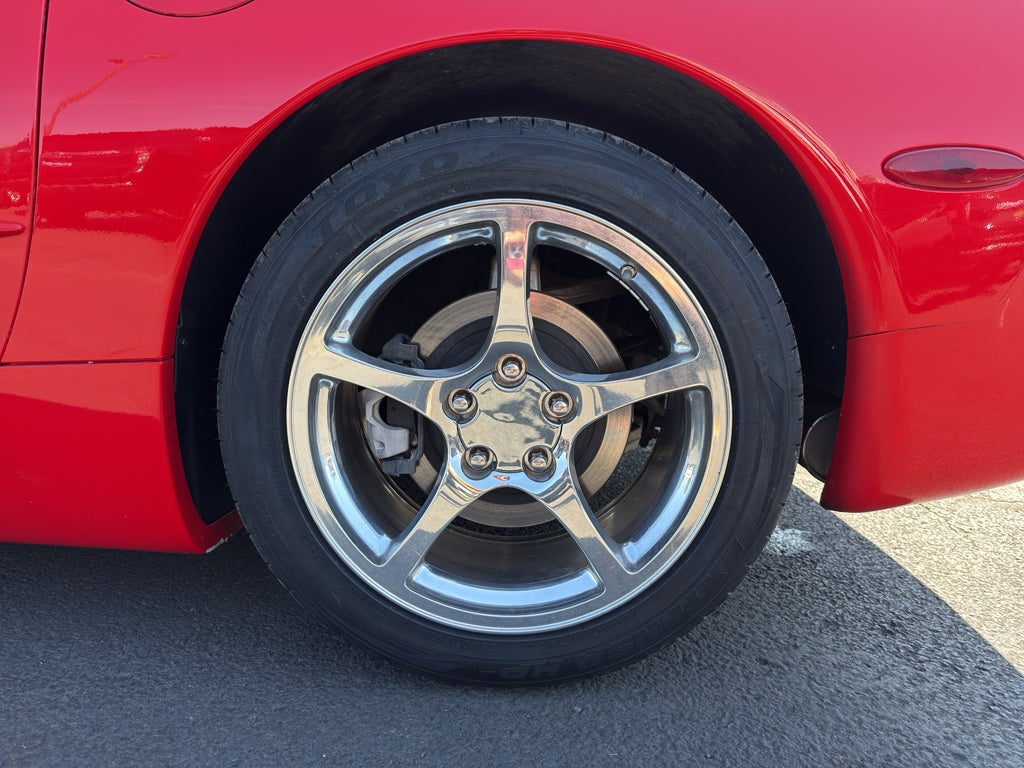 2003 Chevrolet Corvette 2dr Convertible
