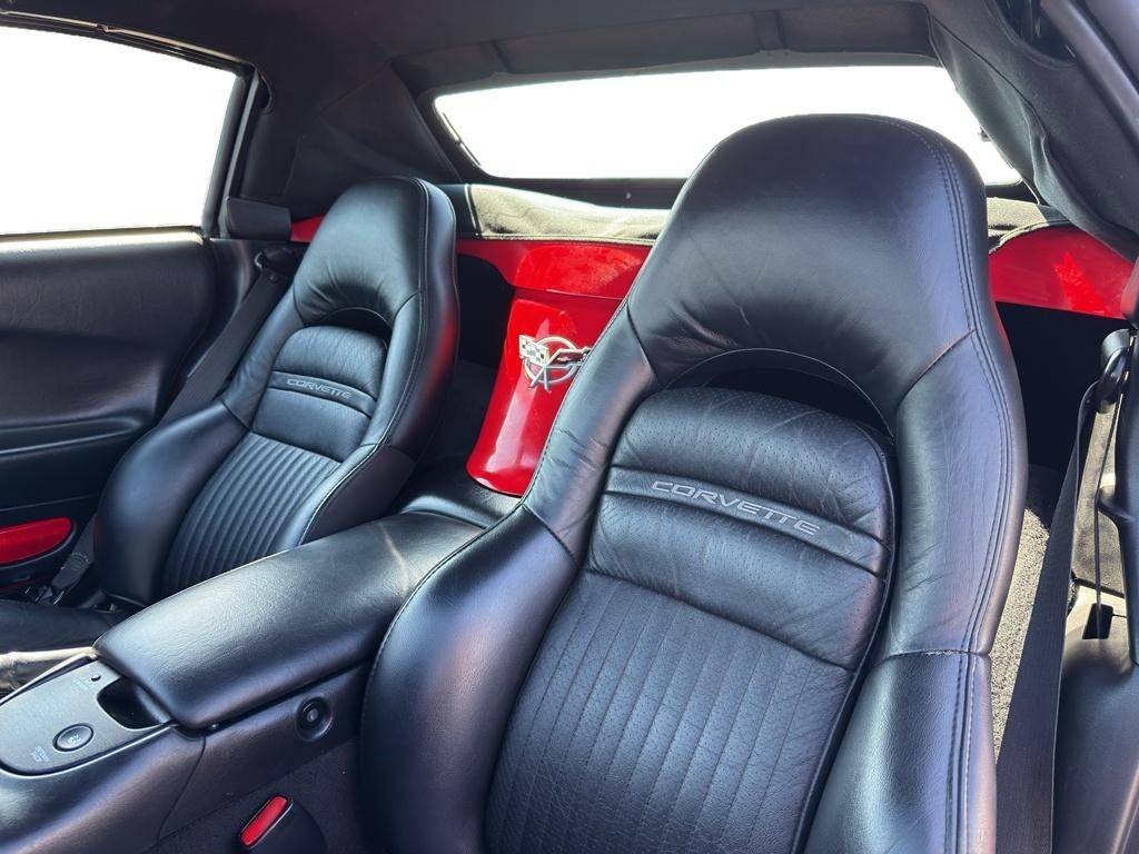 2003 Chevrolet Corvette 2dr Convertible