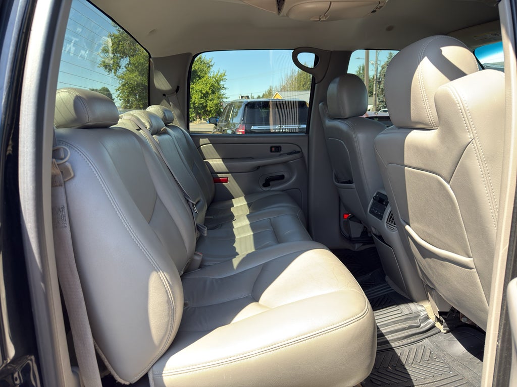 2004 Chevrolet Silverado 3500 HD SRW LT