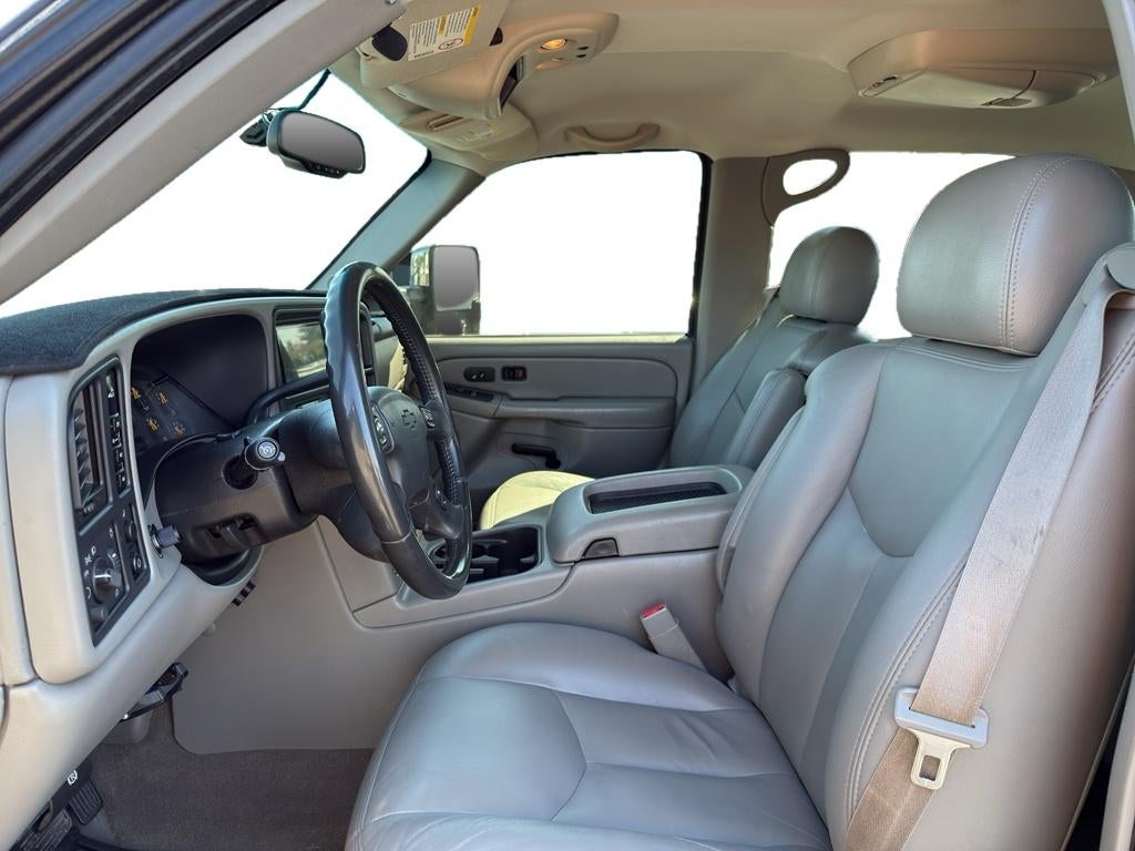 2004 Chevrolet Silverado 3500 HD SRW LT