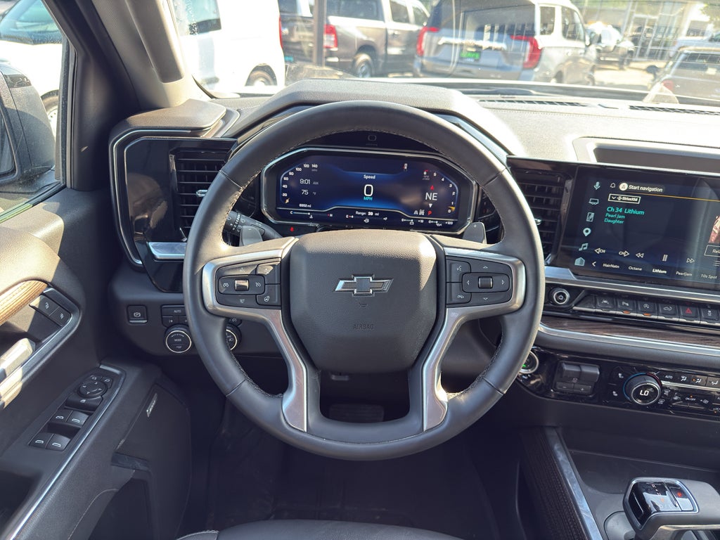 2025 Chevrolet Silverado 1500 RST