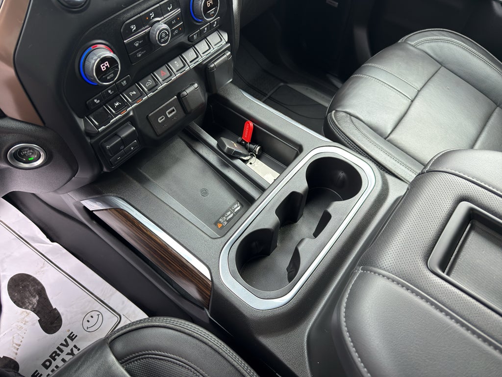 2022 Chevrolet Silverado 1500 LTD High Country