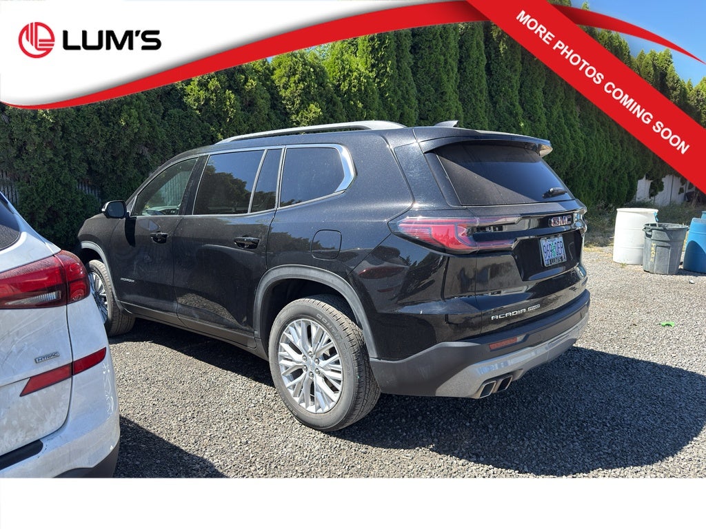 2024 GMC Acadia Elevation