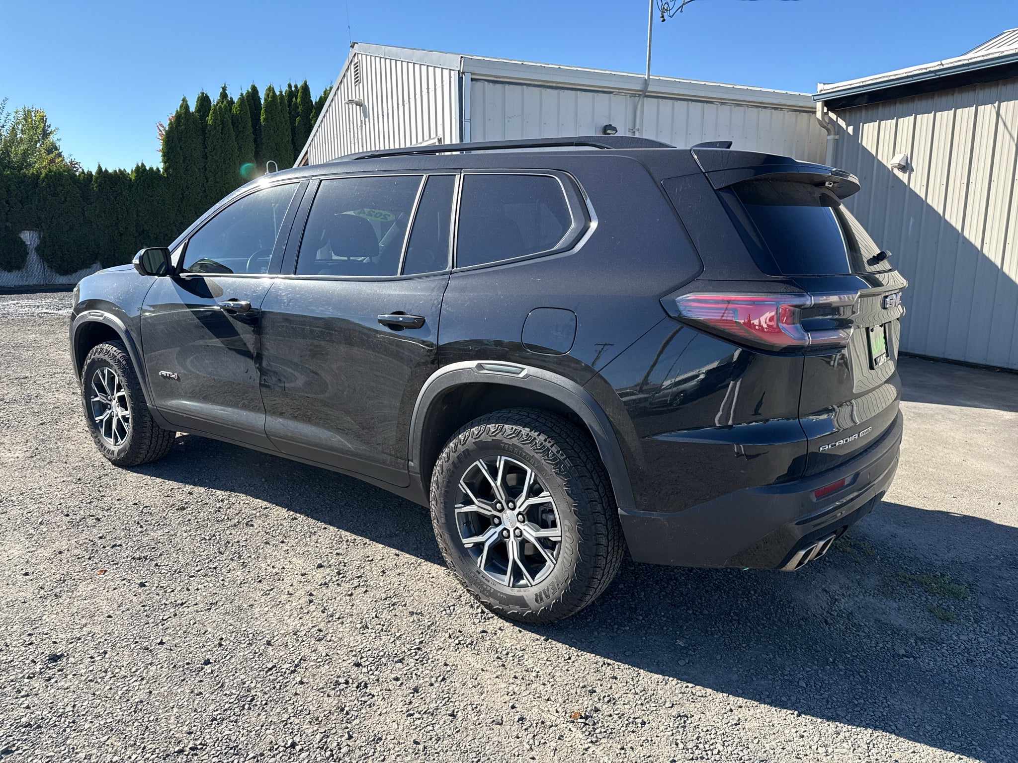 2024 GMC Acadia AT4