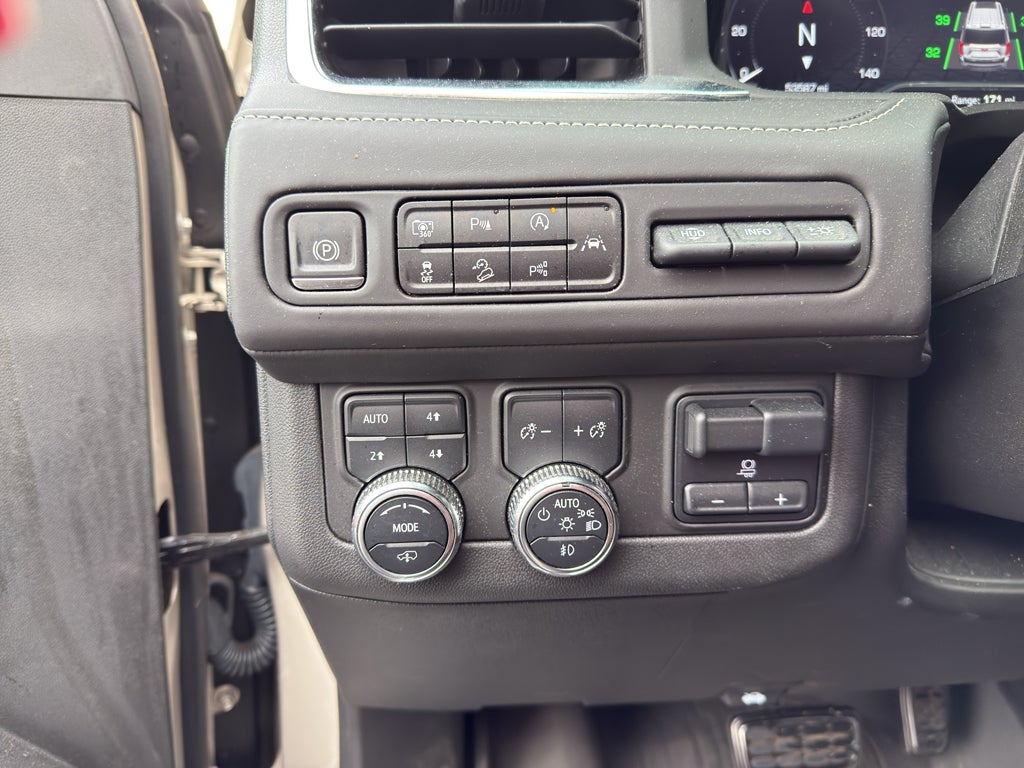 2023 GMC Yukon Denali Ultimate