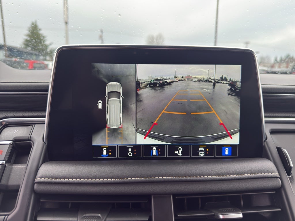 2023 GMC Yukon XL SLT