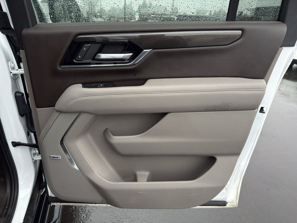 2025 GMC Yukon XL Elevation