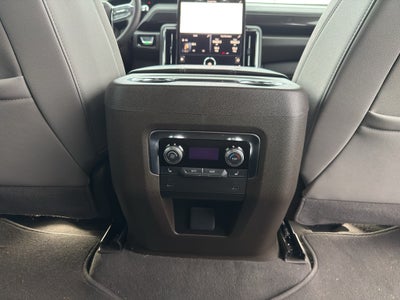 2025 GMC Yukon XL Elevation