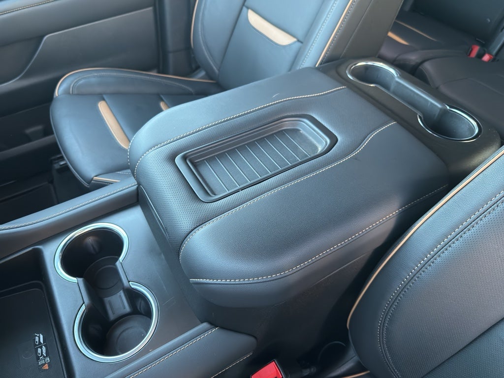 2024 GMC Yukon XL AT4