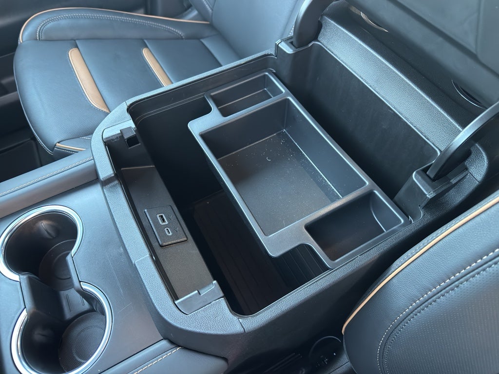 2024 GMC Yukon XL AT4