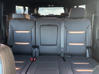 2024 GMC Yukon XL AT4