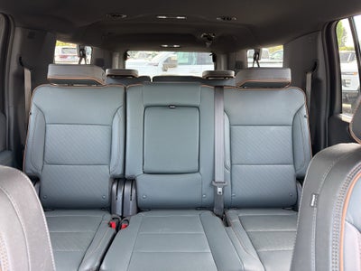 2025 GMC Yukon XL AT4