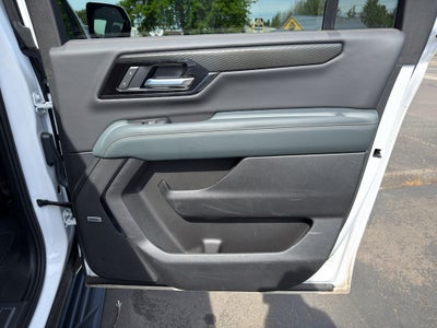 2025 GMC Yukon XL AT4
