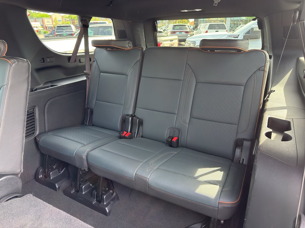 2025 GMC Yukon XL AT4
