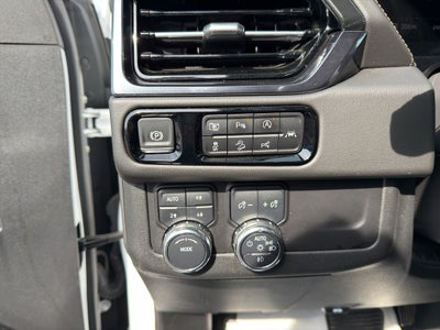 2025 GMC Yukon XL AT4