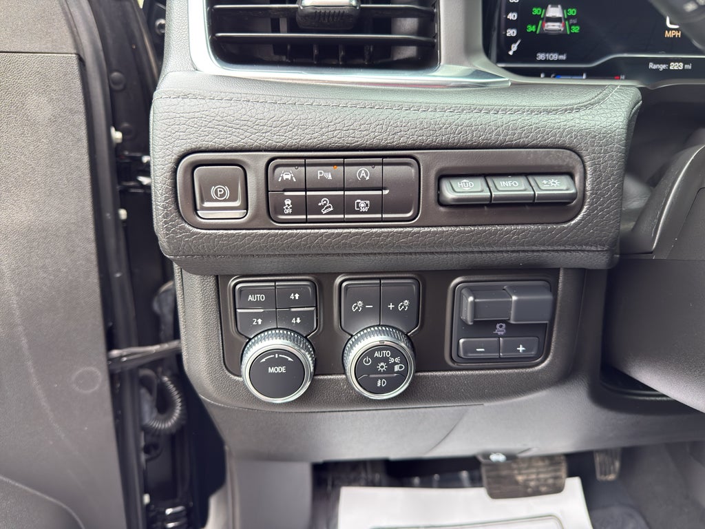 2023 GMC Yukon XL Denali