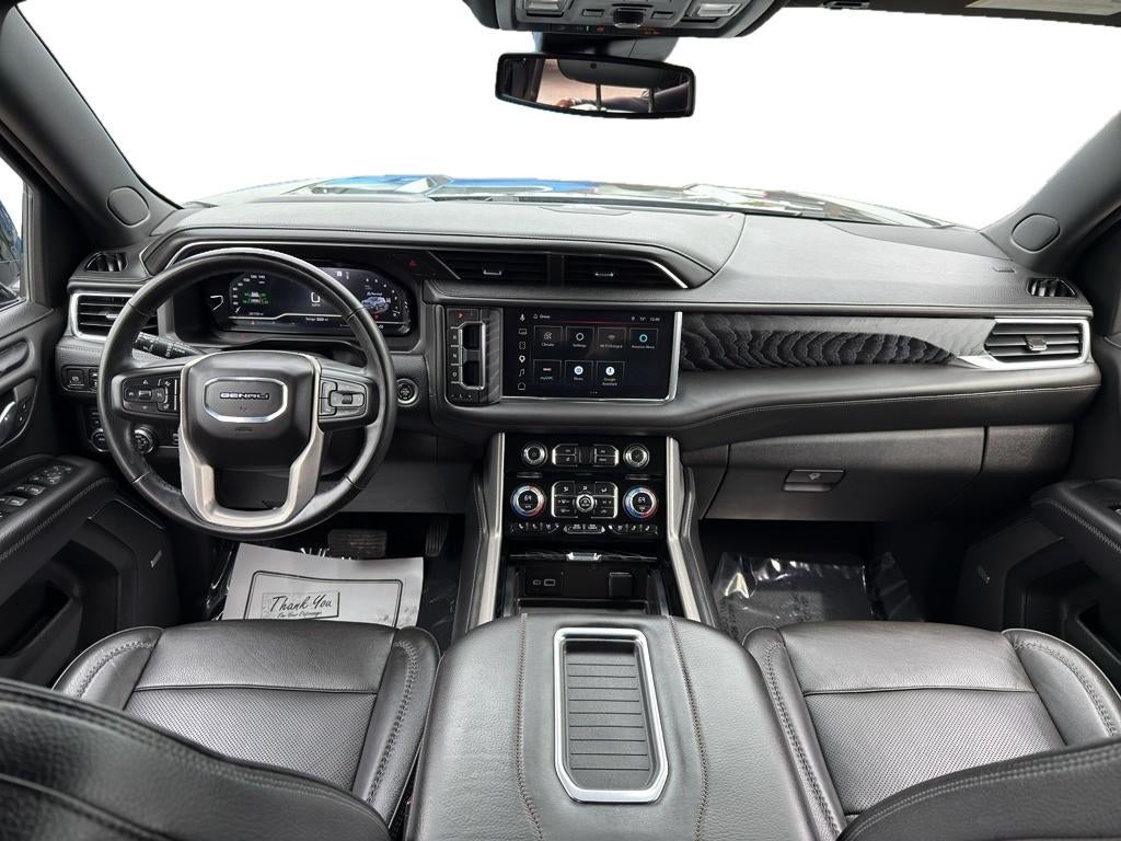 2023 GMC Yukon XL Denali