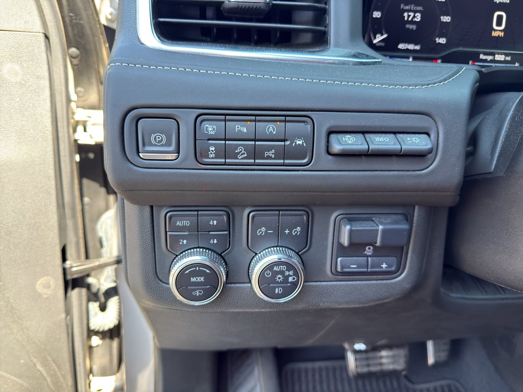 2023 GMC Yukon XL Denali Ultimate