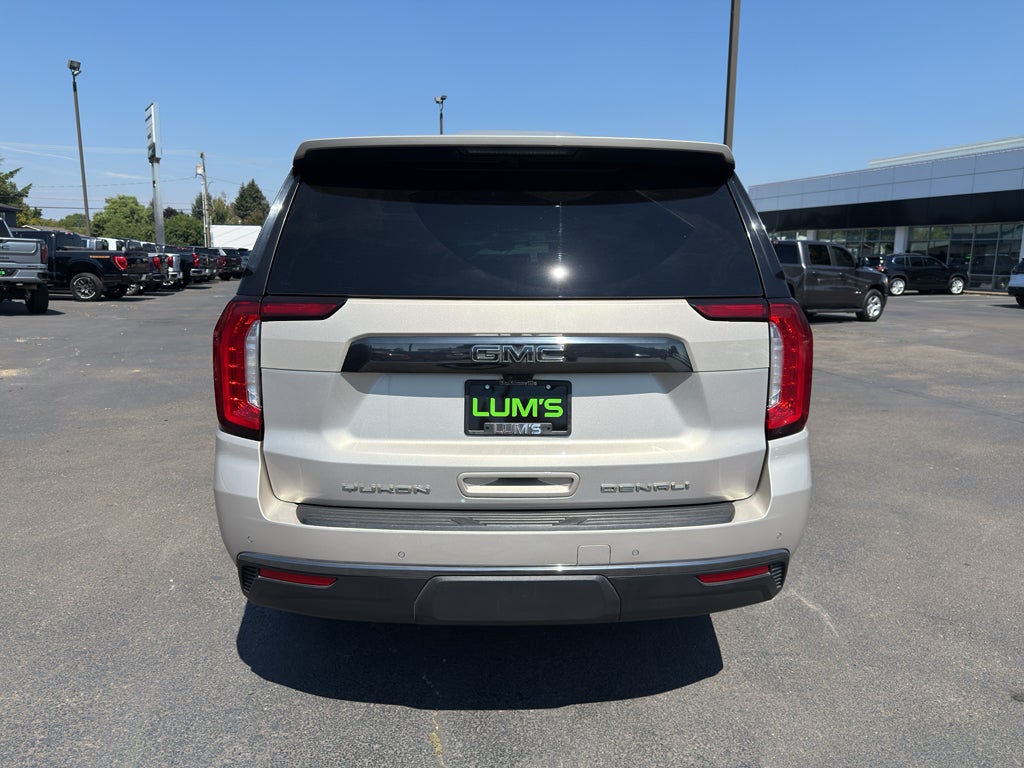 2023 GMC Yukon XL Denali Ultimate