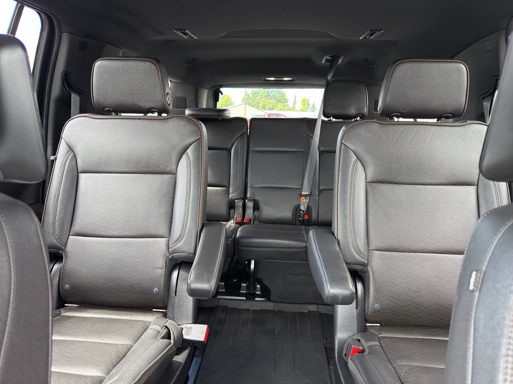 2021 Chevrolet Suburban High Country