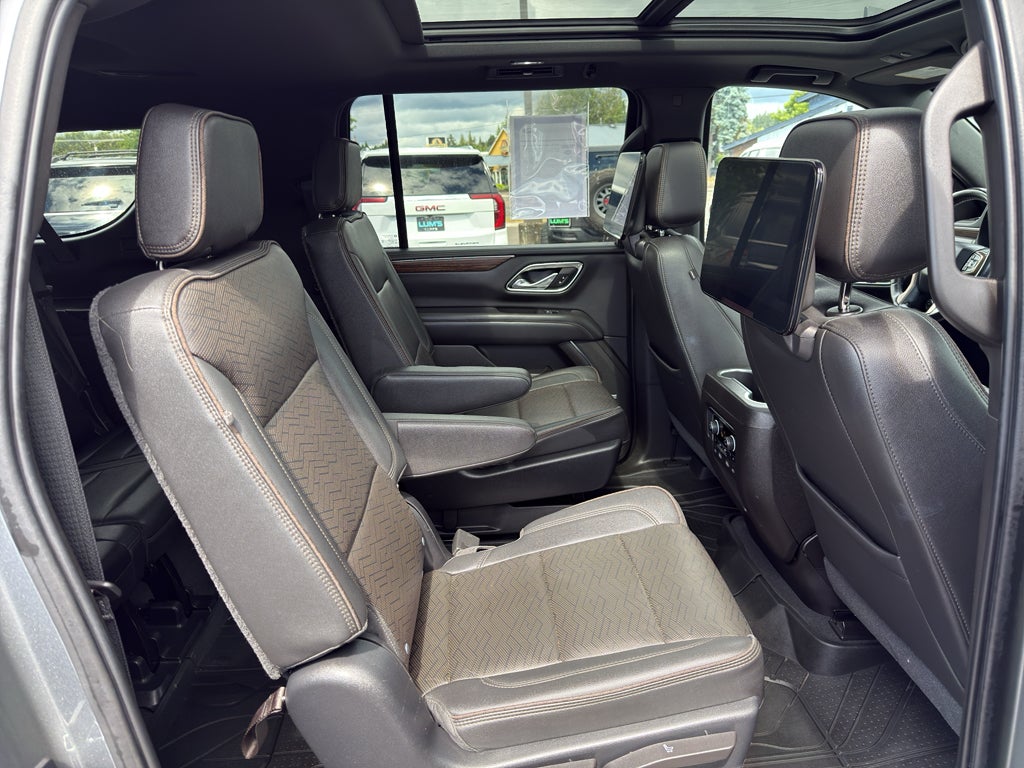2021 Chevrolet Suburban High Country