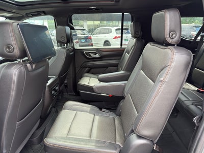 2021 Chevrolet Suburban High Country