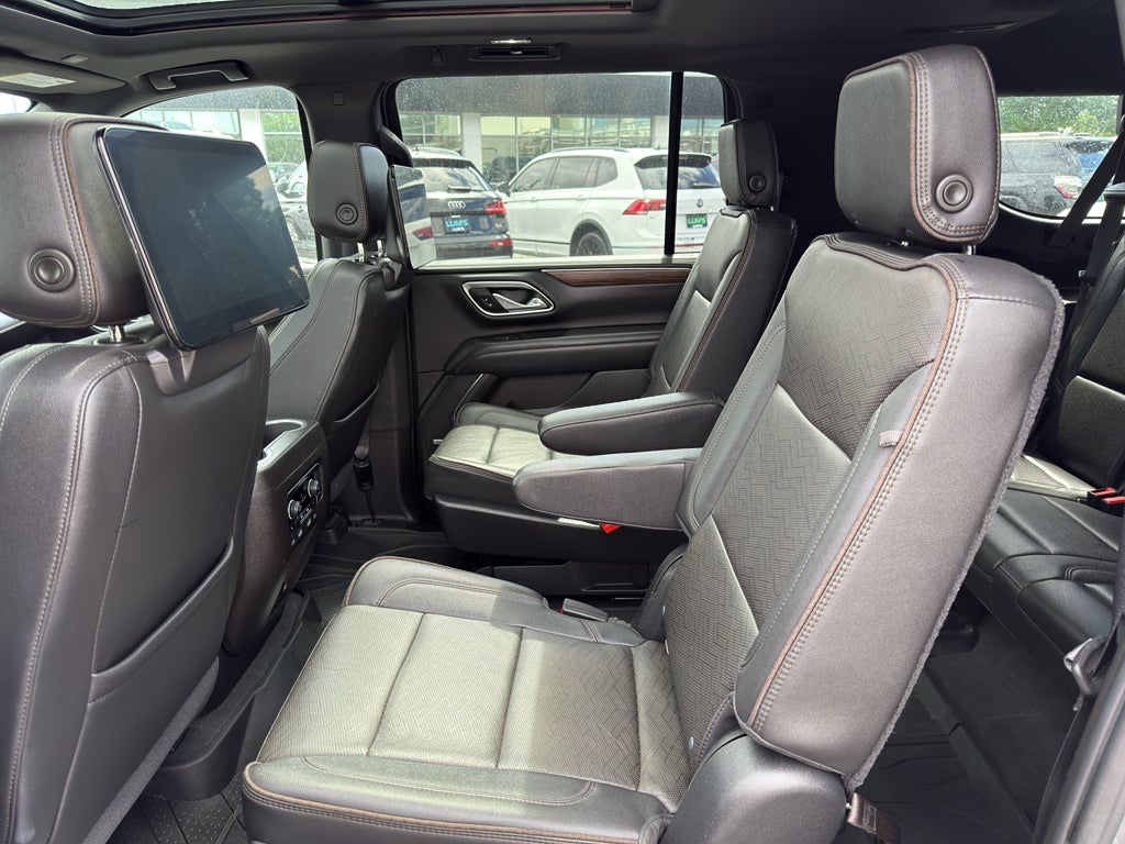 2021 Chevrolet Suburban High Country