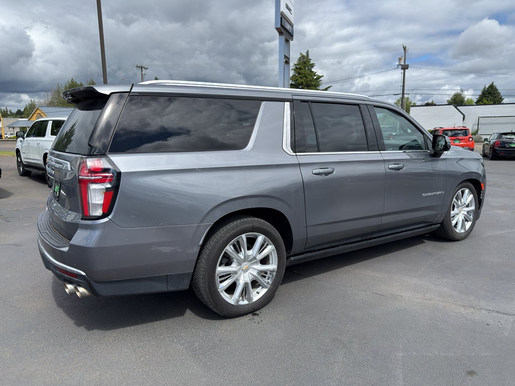 2021 Chevrolet Suburban High Country