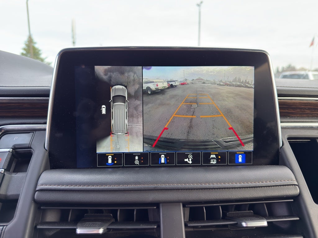 2023 Chevrolet Suburban High Country